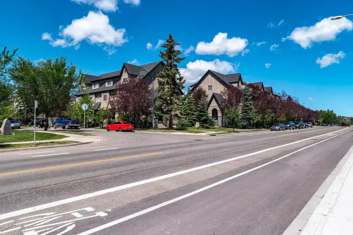 Altadore property and community context